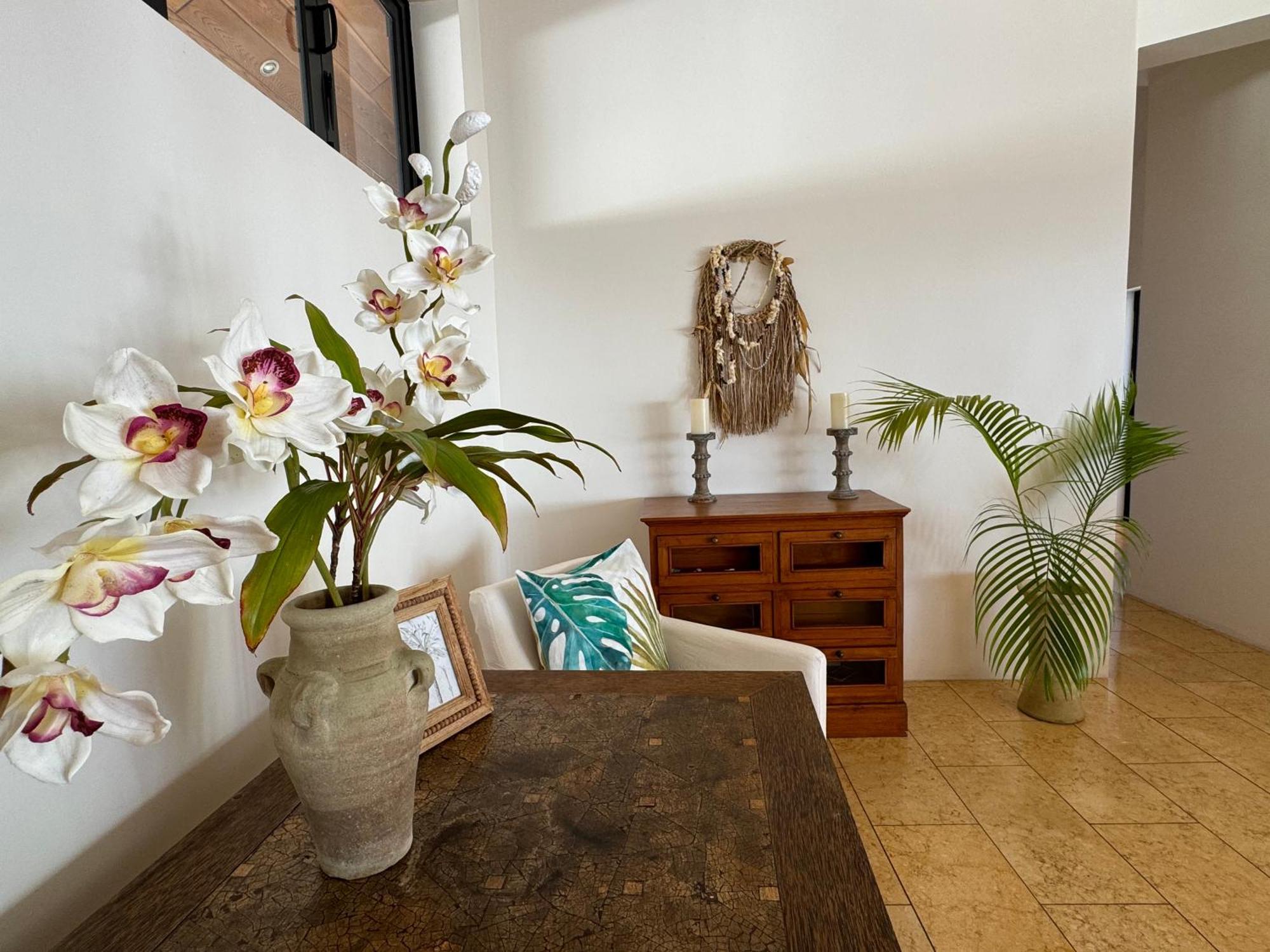 Ocean Breeze Villa Tevaitoa Exterior photo